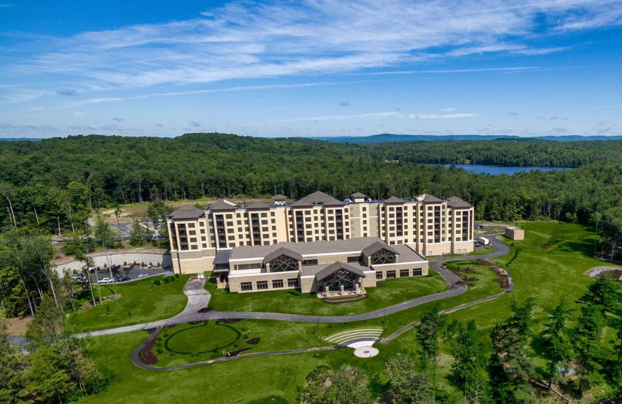 Yo1 Longevity & Health Resorts, Catskills Monticello Exterior photo