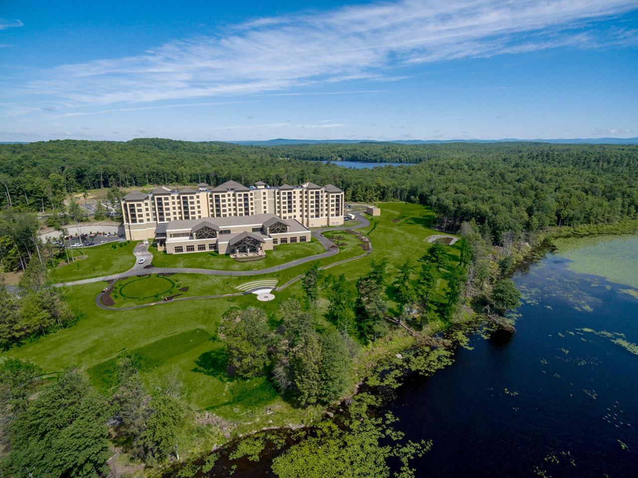 Yo1 Longevity & Health Resorts, Catskills Monticello Exterior photo